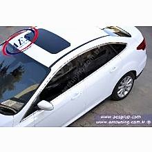 FORD FOCUS SEDAN CAM ÜSTÜ KROM ÇERÇEVESİ OEM AKSESUAR 8 PARÇA