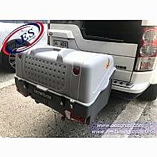 LAND ROVER DİSCOVERY 4 TOWBOX V1 ÇEKİ DEMİRİNE TAKILAN YÜK VE KÖPEK TAŞIMA KUTUSU