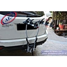 SUBARU FORESTER THULE HANGON 3 ÇEKİ DEMİRİNE TAKILAN BİSİKLET TAŞIYICI 972